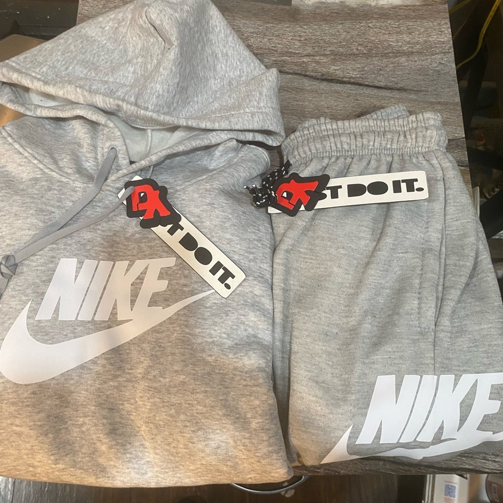 Nike Kids Grey Sweatpants and Hoodie Set